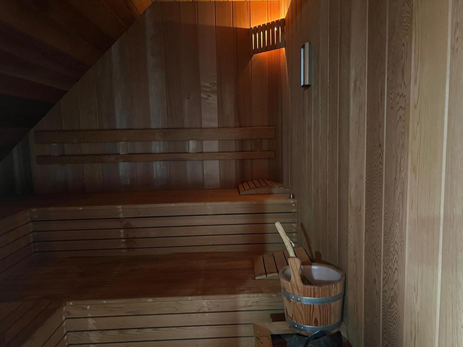 Villa Op De Hoek Rooms 알스트 외부 사진